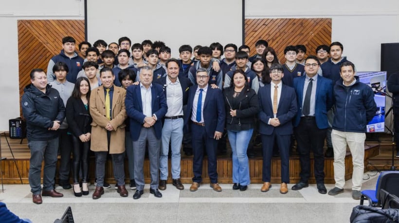 Estudiantes del Liceo Andrés Bello se capacitarán como especialistas en ciberseguridad