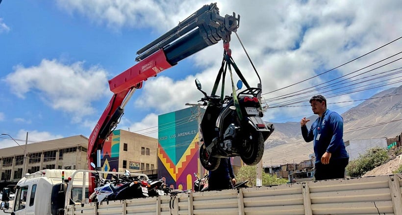 13 motocicletas fueron retiradas de circulación en operativo en sector norte de Antofagasta