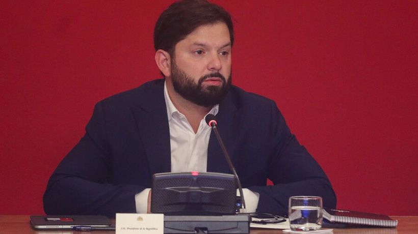 Boric: &quot;La democracia chilena es digna de orgullo y debemos cuidarla&quot;