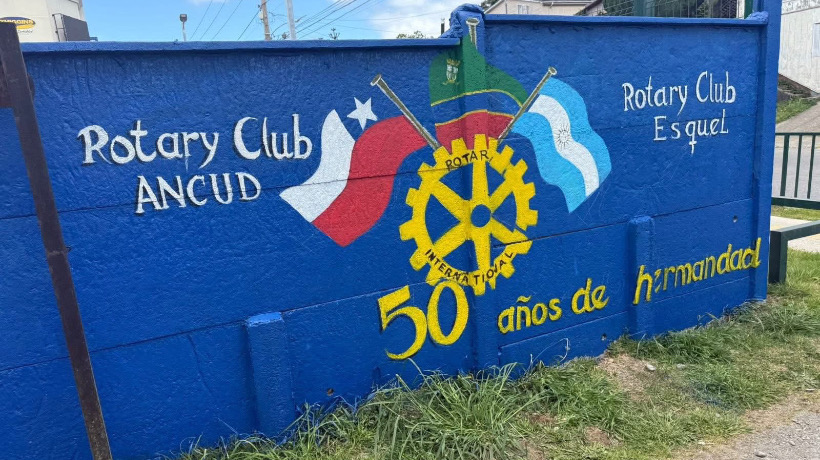 Ancud y Esquel conmemoran 50 años de hermandad rotaria con acto oficial