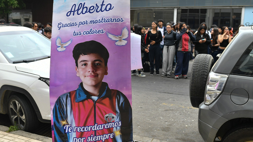 Familia buscará 10 años de cárcel para conductor que atropelló y causó la muerte de escolar de 14 años en Valparaíso