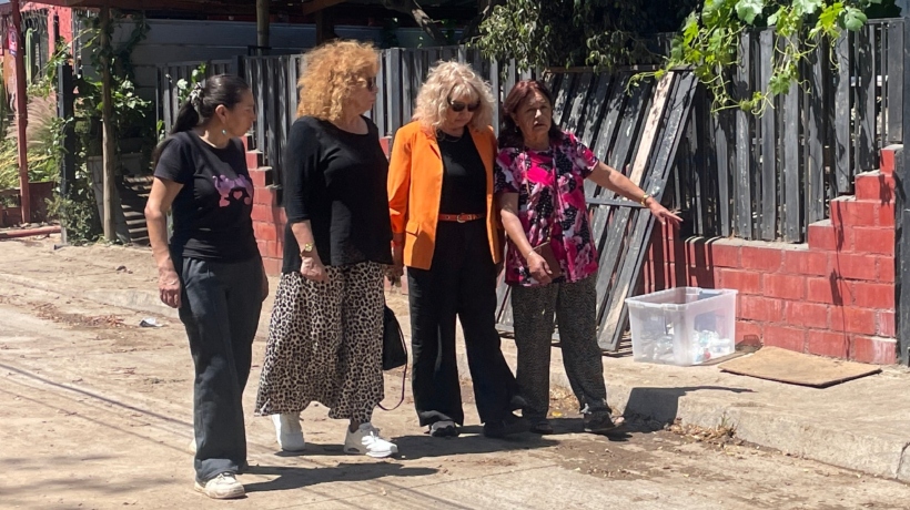 Hijuelas inicia limpieza y entrega de ayuda a familias afectadas por incendio