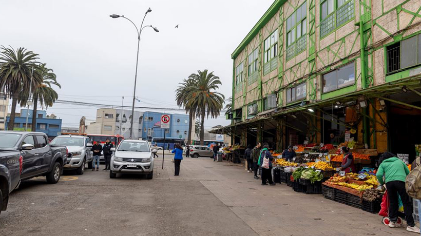Alcaldesa de Valparaíso realiza positivo balance de ordenanza de comercio ambulante