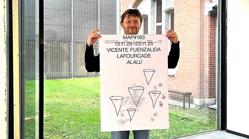 Osornino exhibe en Bélgica sus obras basadas en el mundo rural