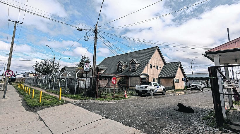 Se querellaron contra ex funcionario municipal de Puerto Montt que cobraba por agilizar trámites