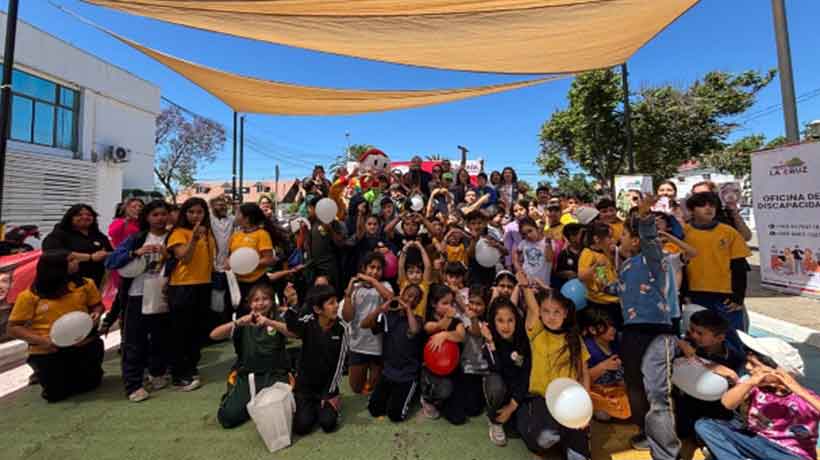 La Cruz prendió sus motores solidarios: Pintatón inauguró la programación comunal de la Teletón