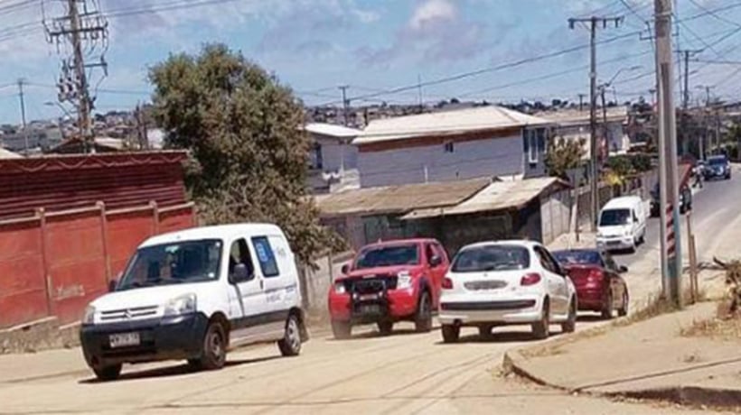 Vecinos alertan caos vial y riesgo de atropellos tras desvío en avenida Curicó
