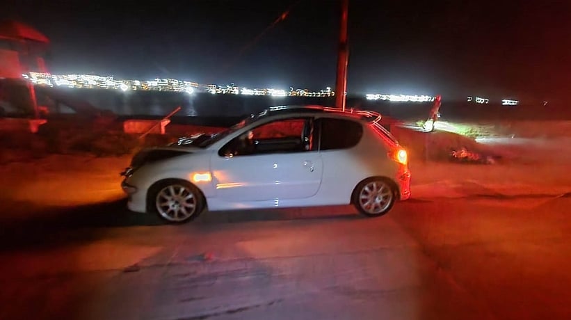 Chofer ebrio queda preso por atropello en carrera clandestina en Quellón