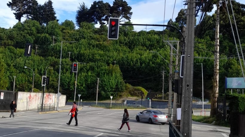 Por un mes se extenderá reparación de semáforos en avenidas de Puerto Montt