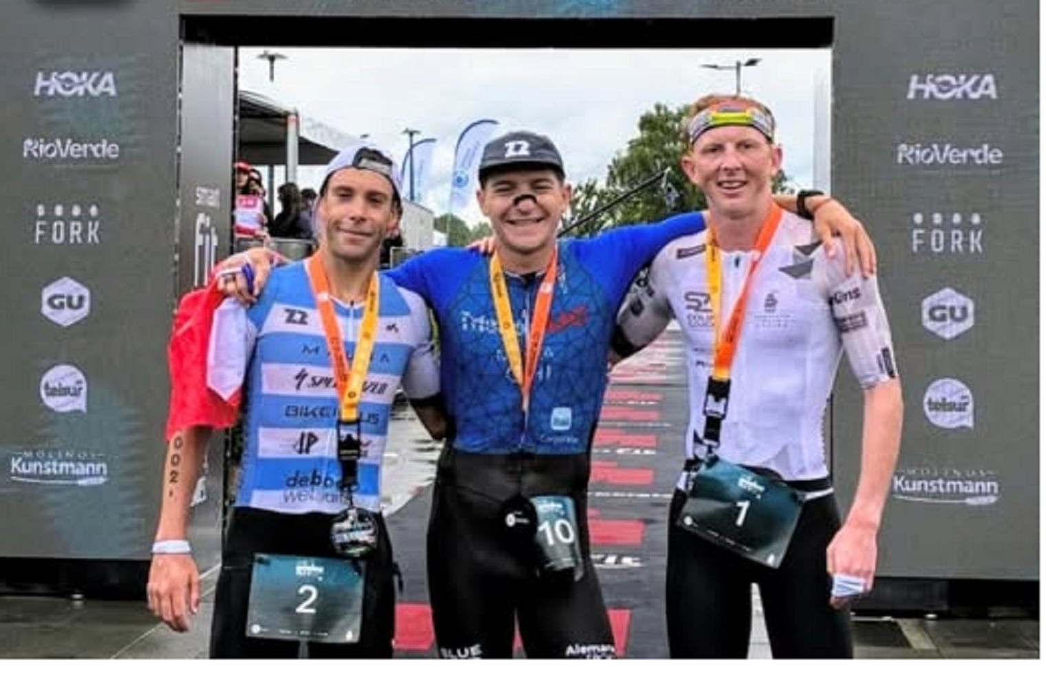 Diego Moya y Romina Biagioli ganaron el Ironman 2025