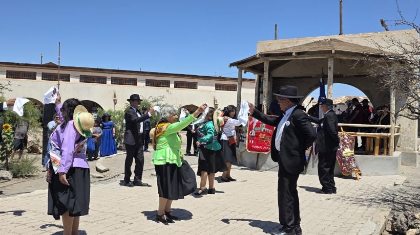 Agrupaciones pampinas cierran semana del salitre en Humberstone