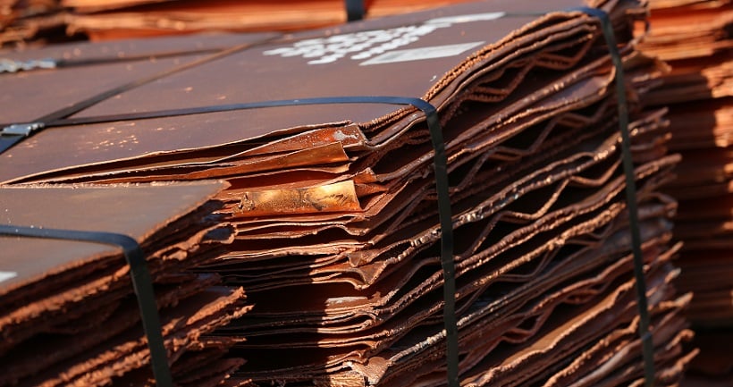 Cobre alcanza nuevo máximo histórico en la Bolsa de Londres por señales de escasez global