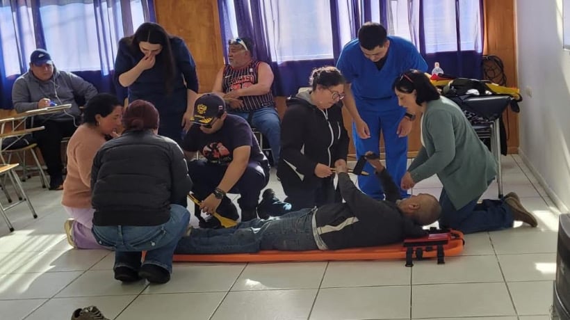 Ancud: Operadores turísticos de Puñihuil y Chepu fueron certificados tras completar capacitación