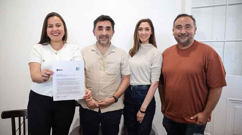 Municipio firma convenio para potenciar seguridad y activación cultural en los cerros Alegre y Concepción