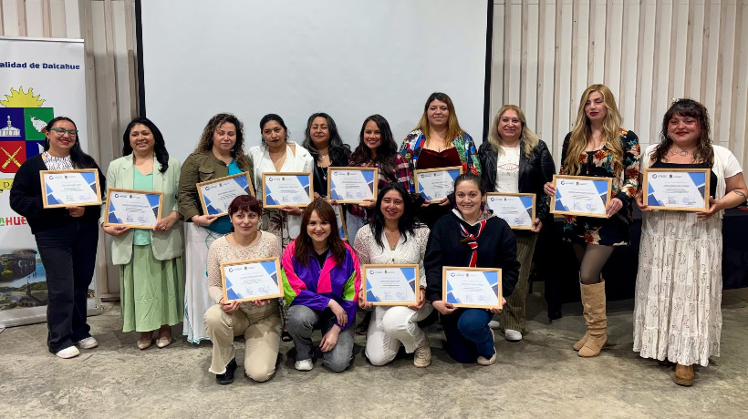 Certificaron a vecinas de Dalcahue en curso de masoterapia integral
