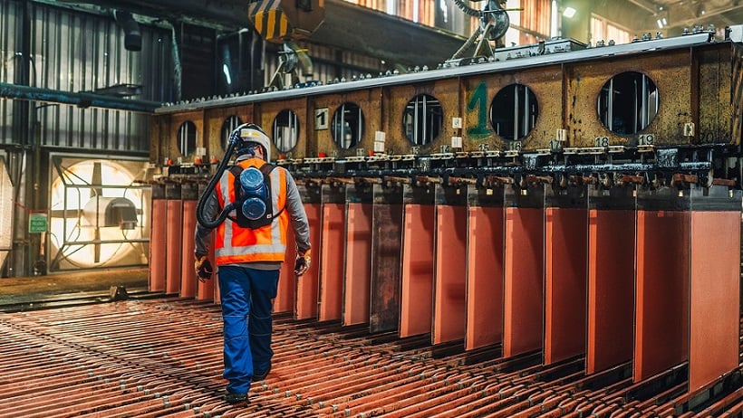 Cobre imparable en diciembre: anota nueva alza en la Bolsa de Metales de Londres