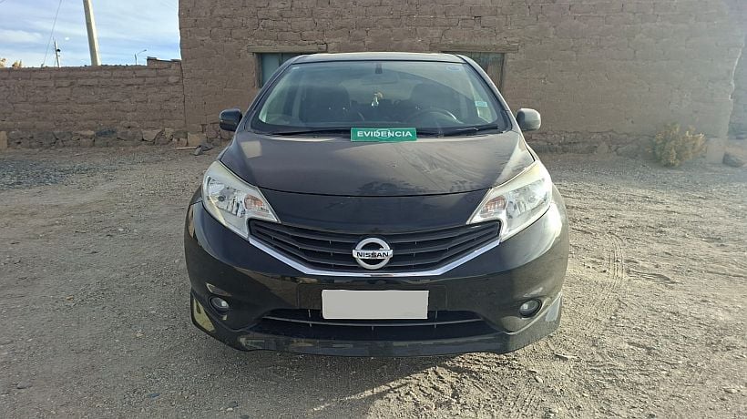 Detectan vehículo robado y detienen a los dos ocupantes en ruta de Tarapacá