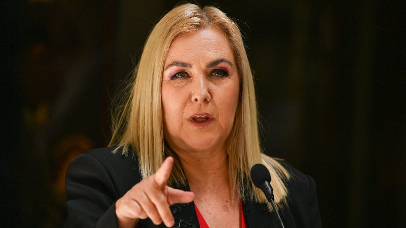 Pamela Jiles contra Jeannette Jara: &quot;No es pobre hace más de 30 años&quot;