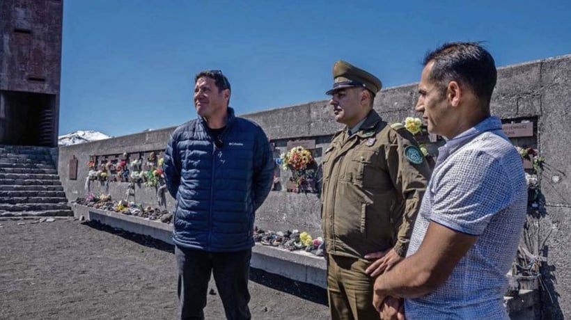 Pancho Saavedra homenajea a víctimas de Antuco