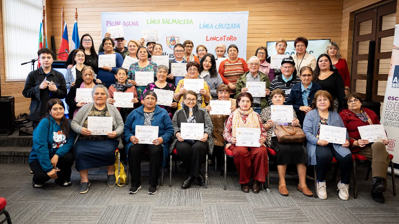 Llanquihue realizó la ceremonia de cierre del proyecto “Vínculos de Sabiduría”