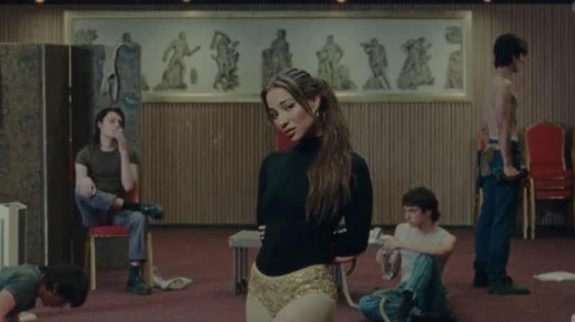 Princesa Alba revive una historia tabú en su nuevo single “Gay”