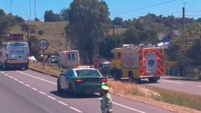 Una persona resultó lesionada tras volcamiento de vehículos en Llanquihue