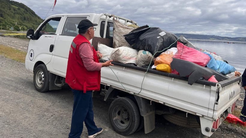 Curaco de Vélez realizó su última limpieza de playas del año en Huyar Bajo