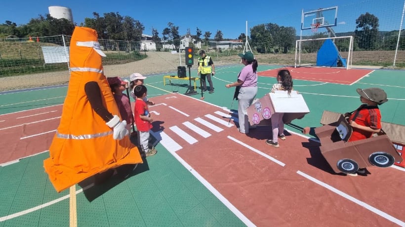 Realizaron taller de educación vial en el Colegio Monte Verde de Castro