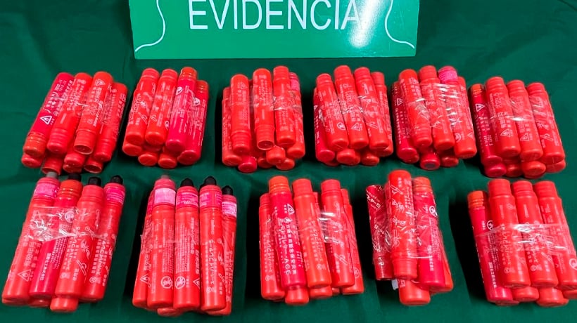 Carabineros incautó más de 100 bengalas ocultas en el Estadio Tierra de Campeones en Iquique