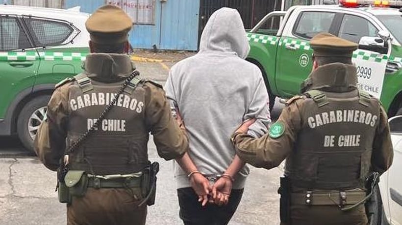 Prófugo por robo fue detenido en Puerto Montt tras sustraer especies desde auto argentino
