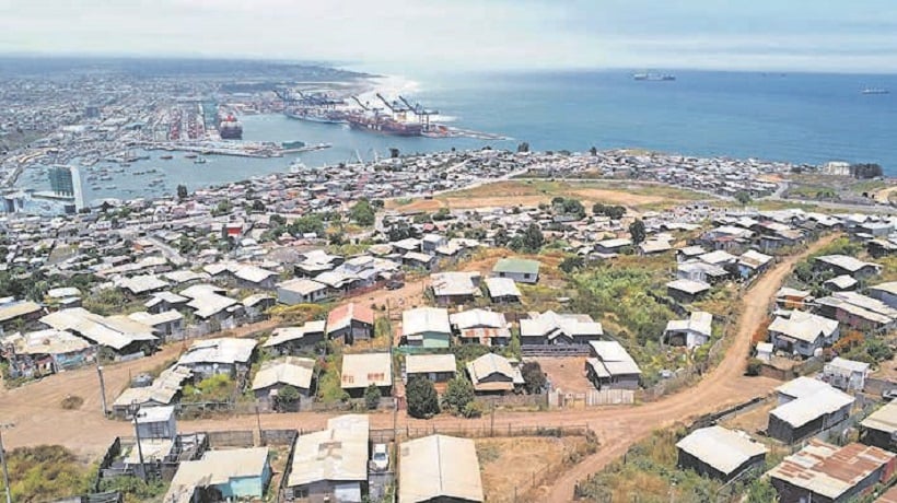 Desde Los Ríos critican rol del Serviu y llaman a actuar “con responsabilidad” en caso de la megatoma