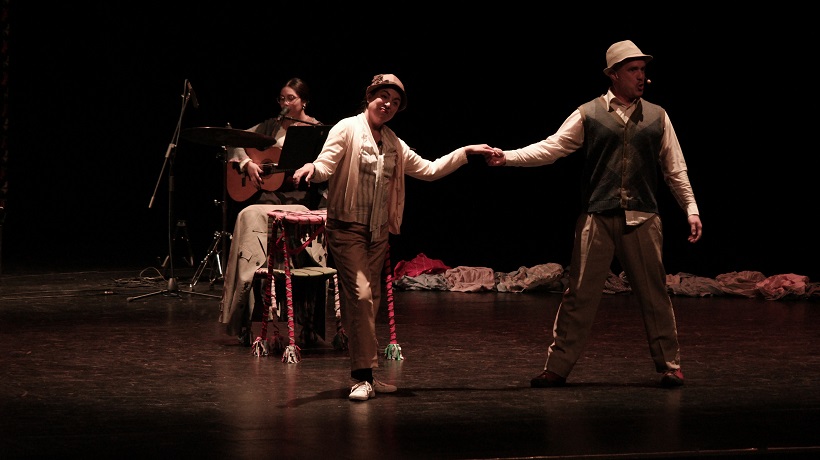 Compañía 4 Elementos presenta este miércoles obra de teatro que homenajea a Gabriela Mistral