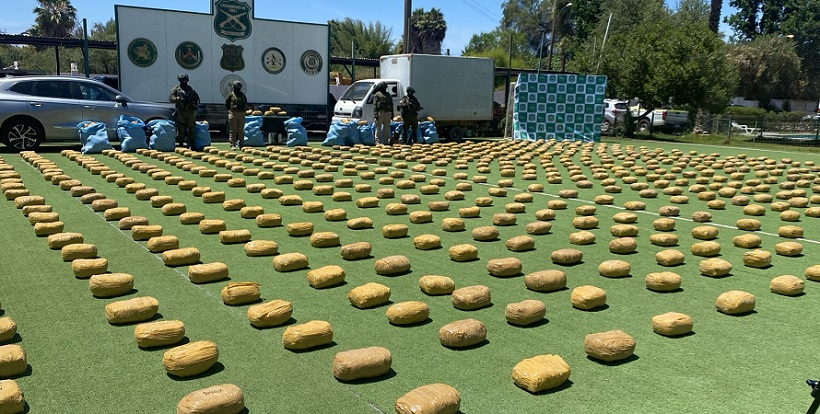 Siete detenidos y una tonelada de marihuana decomisada en operativo realizado en la Ruta 5 Norte de Atacama