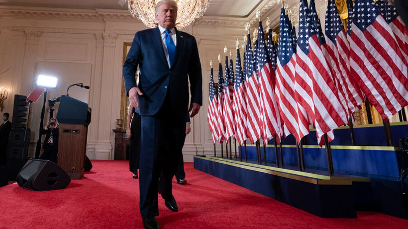 Trump dice que Maduro tiene los &quot;días contados&quot; y no descarta una invasión terrestre