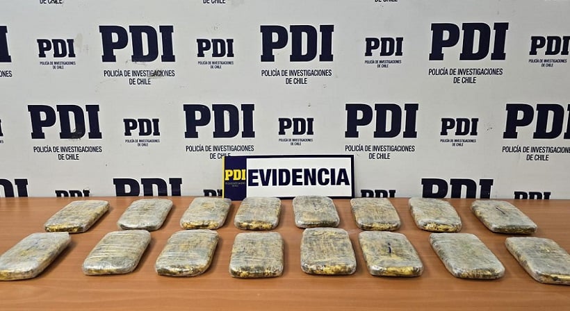 Portaba más de 4 kilos de cocaína base: PDI detuvo a ciudadana boliviana en aeropuerto Chacalluta