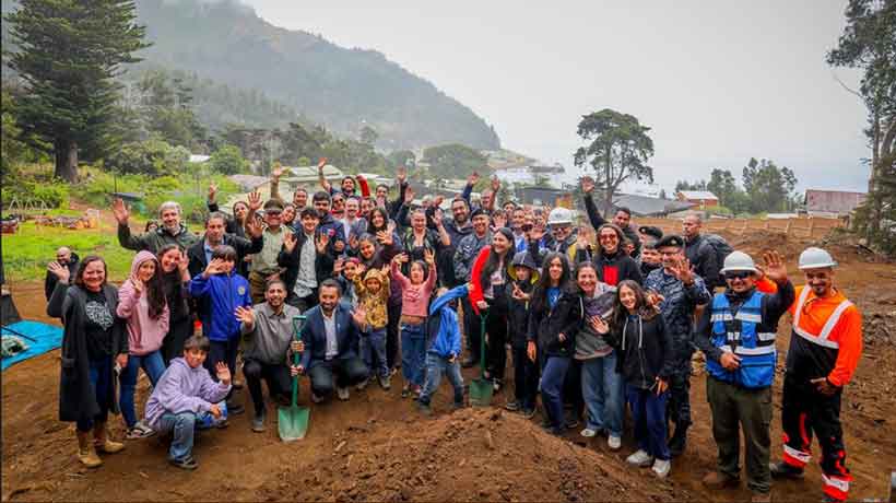 [FOTOS] Inician las obras del nuevo colegio de Juan Fernández destruido por el terremoto de 2010