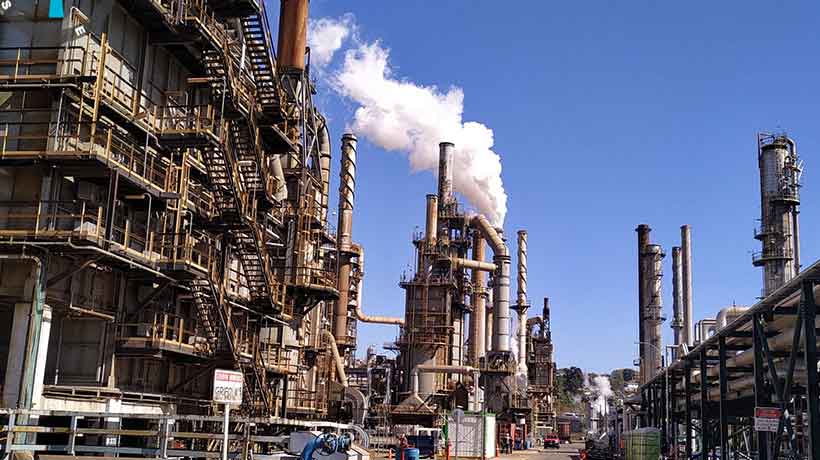 SMA formula cargos contra Enap por manejo de residuos industriales líquidos en Concón