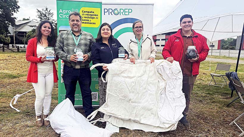 Inician en Osorno campaña para reciclar plásticos agrícolas en el sur del país