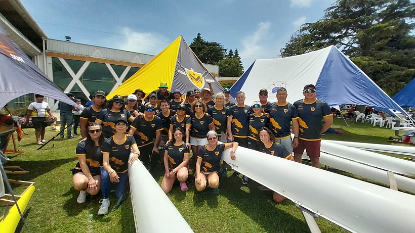 Viento y Marea se coronó con histórico triunfo en nacional de remo máster