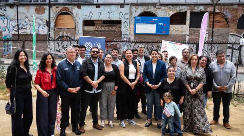 Anuncian inversión superior a $595 millones para mejorar la plazuela San Francisco y adquirir terrenos en Valparaíso