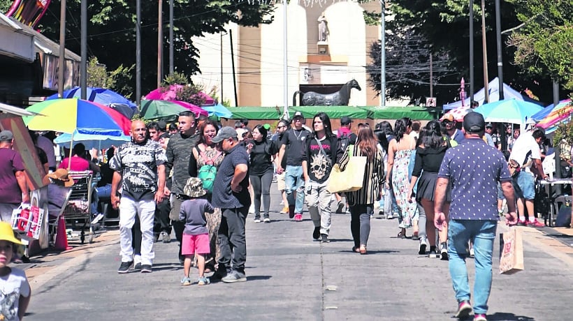 Con fuerte control a la venta ilegal se realizará el bulevar de calle Ramírez de Osorno