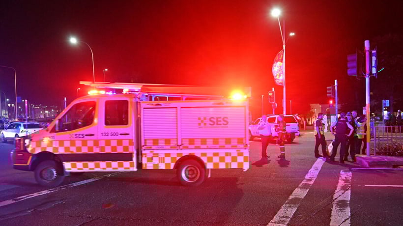 Australia dice que &quot;ataque terrorista&quot; en Sidney con 12 muertos fue contra comunidad judía