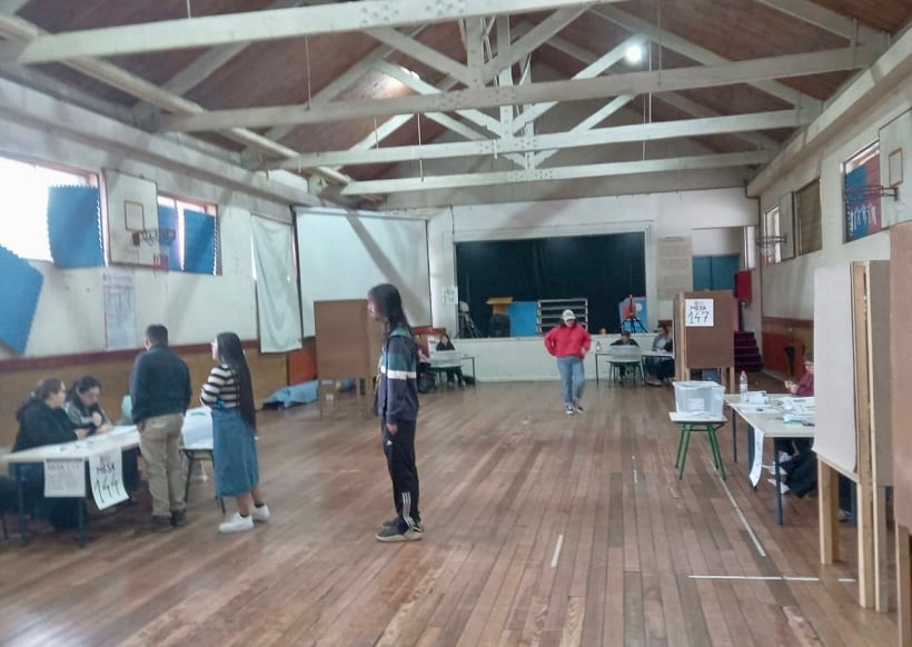 Los Ríos: el 100 por ciento de las mesas está instalada