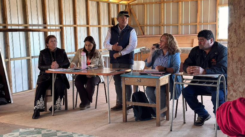 Quemchi: Autoridades analizan avances de proyecto de pozos profundos en isla Caucahué