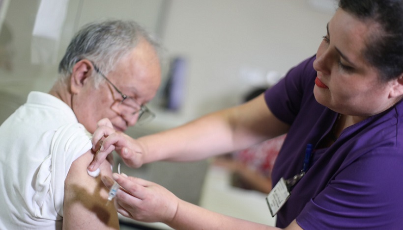 127 mil personas por vacunar es la meta en Arica y Parinacota en campaña 2026