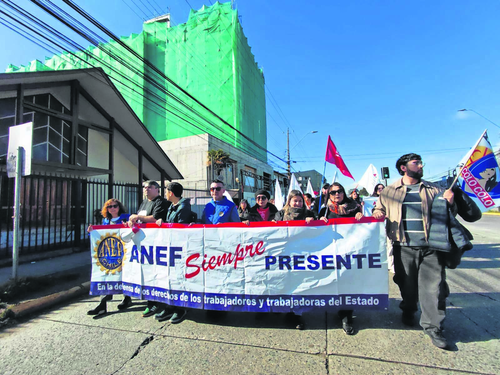 Una masivia participación tuvo la Marcha por el Día del Trabajador en Valdivia