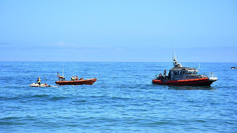 [FOTOS] Continúa infructuosa búsqueda de hombre desaparecido tras ingresar al mar en Viña