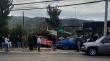 Camión cargado con papas impactó con una vivienda en Quilpué: cuatro personas resultaron lesionadas