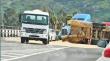 [VIDEO] La Calera: volcamiento de camión en enlace El Olivar produjo gran congestión vehicular