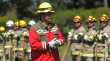 Capacitarán a 200 bomberos para combatir incendios forestales: son de 6 regiones del país